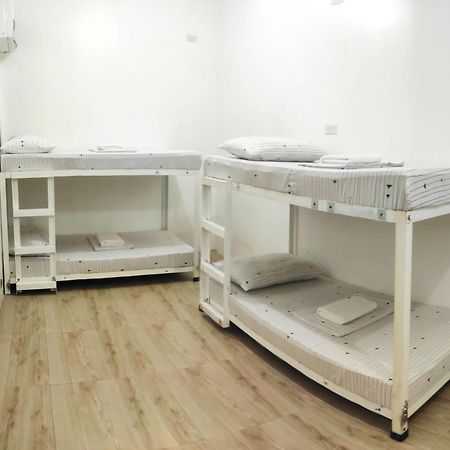 Pasay Centrale Hotel Екстер'єр фото
