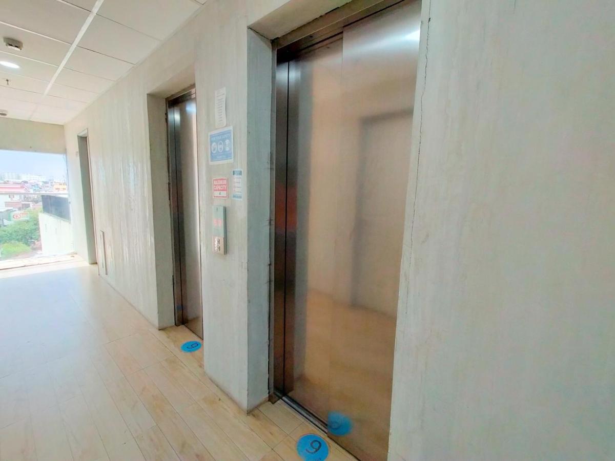 Pasay Centrale Hotel Екстер'єр фото