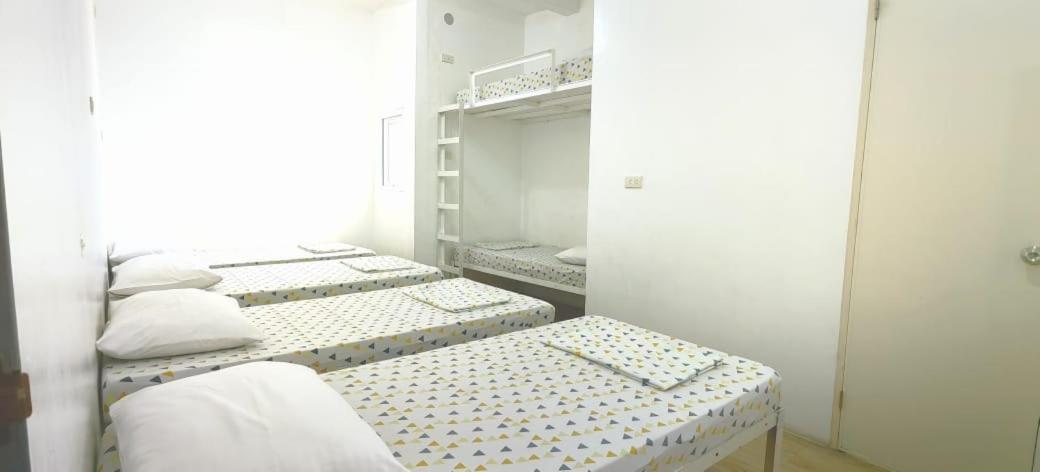 Pasay Centrale Hotel Екстер'єр фото