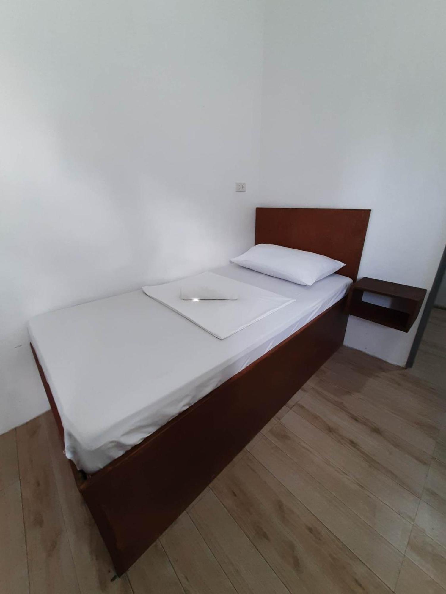 Pasay Centrale Hotel Екстер'єр фото
